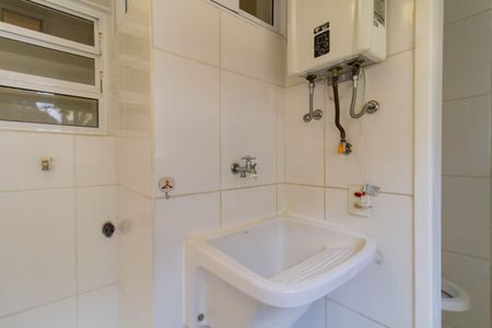 Apartamento à venda com 118m², 2 quartos e 1 vagaÁrea de Serviço