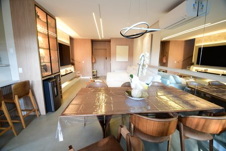 Casa de condomínio à venda com 145m², 3 quartos e 2 vagasSala