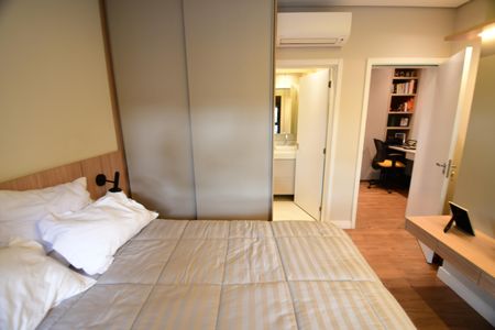 Casa de condomínio à venda com 145m², 3 quartos e 2 vagas Quarto 1 - Suíte