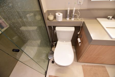 Casa de condomínio à venda com 145m², 3 quartos e 2 vagasBanheiro Suíte