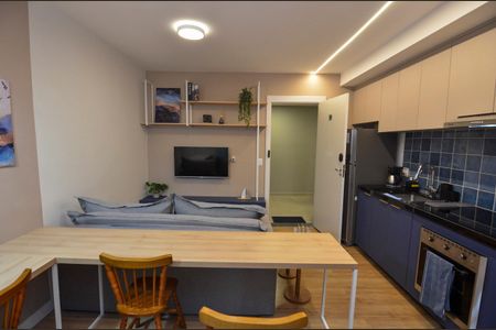 Sala de kitnet/studio para alugar com 1 quarto, 32m² em Santo Cristo, Rio de Janeiro