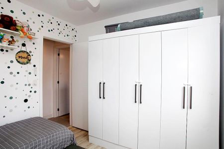 Apartamento à venda com 71m², 2 quartos e 2 vagasQuarto 2