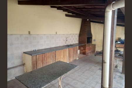 Casa à venda com 360m², 3 quartos e 2 vagas Casa à venda com 360m², 3 quartos e 2 vagasÁrea Comum