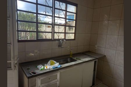 Cozinha de casa à venda com 3 quartos, 360m² em Candelária, Belo Horizonte