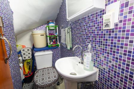 Casa à venda com 100m², 2 quartos e 3 vagasLavabo