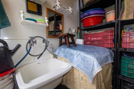 Casa à venda com 100m², 2 quartos e 3 vagasÁrea de Serviço