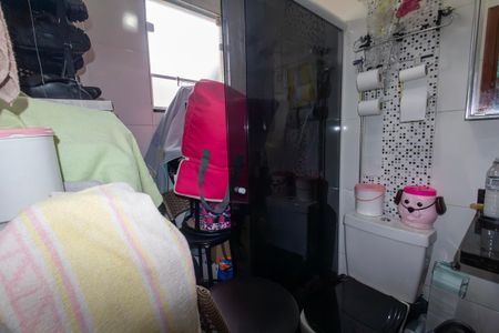 Casa à venda com 100m², 2 quartos e 3 vagasBanheiro 2