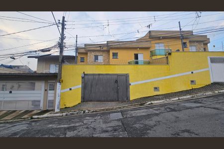 Casa à venda com 100m², 2 quartos e 3 vagasFachada
