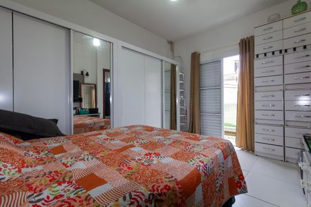 Quarto 1 de casa à venda com 2 quartos, 100m² em Vila Carrão, São Paulo