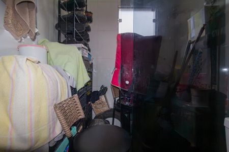 Casa à venda com 100m², 2 quartos e 3 vagasBanheiro 2