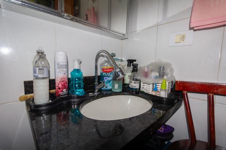 Casa à venda com 100m², 2 quartos e 3 vagasBanheiro 2