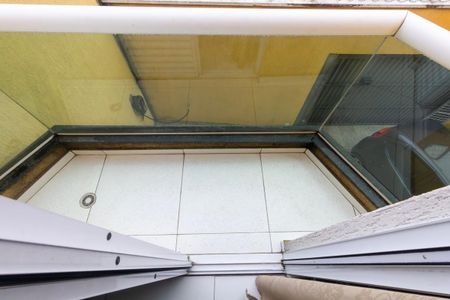 Sacada de casa à venda com 2 quartos, 100m² em Vila Carrão, São Paulo