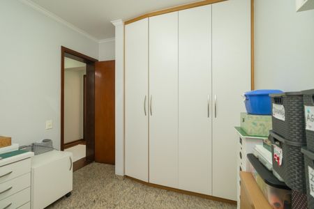 Apartamento à venda com 130m², 4 quartos e 3 vagas Apartamento à venda com 130m², 4 quartos e 3 vagasQuarto 2