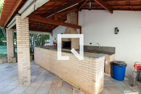 Apartamento à venda com 130m², 4 quartos e 3 vagas Apartamento à venda com 130m², 4 quartos e 3 vagasÁrea comum - Churrasqueira