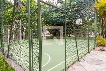 Apartamento à venda com 130m², 4 quartos e 3 vagas Apartamento à venda com 130m², 4 quartos e 3 vagasQuadra Esportiva