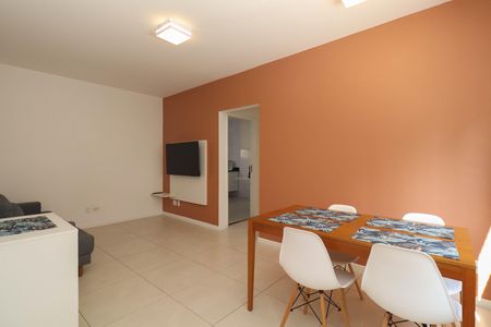 Sala de apartamento para alugar com 2 quartos, 71m² em Sumaré, São Paulo