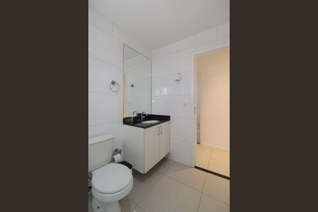 Apartamento para alugar com 71m², 2 quartos e sem vaga Apartamento para alugar com 71m², 2 quartos e sem vagaBanheiro