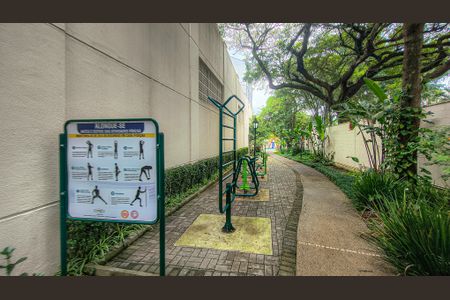 Apartamento à venda com 130m², 3 quartos e 2 vagas Apartamento à venda com 130m², 3 quartos e 2 vagasAcademia