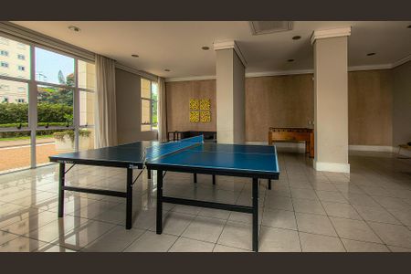 Apartamento à venda com 130m², 3 quartos e 2 vagas Apartamento à venda com 130m², 3 quartos e 2 vagasSalão de jogos