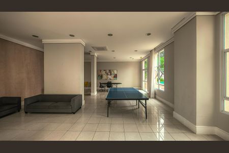 Apartamento à venda com 130m², 3 quartos e 2 vagas Apartamento à venda com 130m², 3 quartos e 2 vagasSalão de jogos