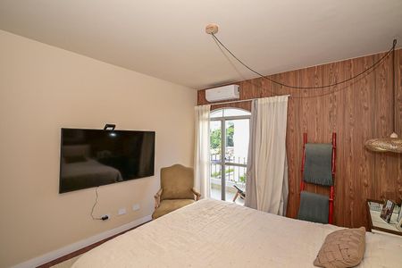 Apartamento à venda com 210m², 3 quartos e 2 vagasSuíte 3