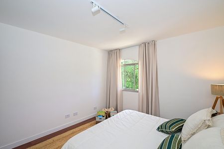 Apartamento à venda com 210m², 3 quartos e 2 vagasSuíte 1