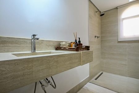 Apartamento à venda com 210m², 3 quartos e 2 vagasBanheiro Suíte 2