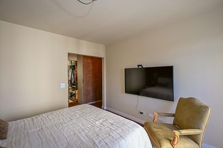 Apartamento à venda com 210m², 3 quartos e 2 vagasSuíte 3