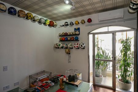 Apartamento à venda com 210m², 3 quartos e 2 vagasSuíte 2