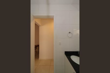Apartamento para alugar com 41m², 1 quarto e sem vaga Apartamento para alugar com 41m², 1 quarto e sem vagaBanheiro
