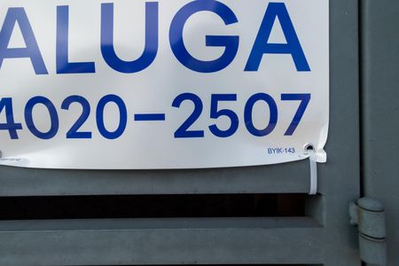 Casa para alugar com 115m², 3 quartos e 1 vagaPlaca instalada