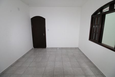 Casa para alugar com 210m², 4 quartos e 2 vagasQuarto 1