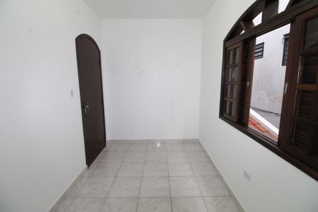 Casa para alugar com 210m², 4 quartos e 2 vagasQuarto 2
