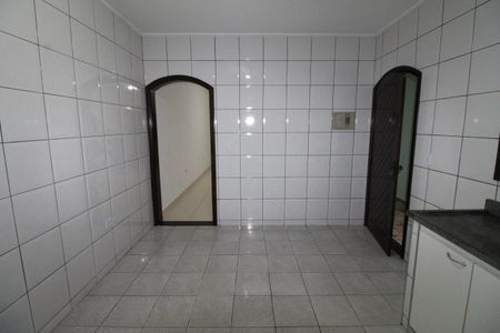 Casa para alugar com 210m², 4 quartos e 2 vagasCozinha