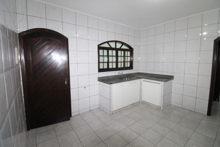 Casa para alugar com 210m², 4 quartos e 2 vagasCozinha