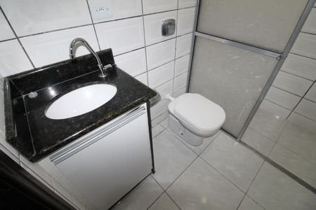 Casa para alugar com 210m², 4 quartos e 2 vagasBanheiro