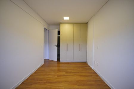 Apartamento para alugar com 64m², 2 quartos e 1 vagaSuite