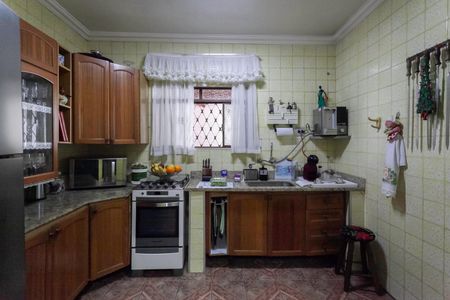 Casa à venda com 525m², 3 quartos e 4 vagas Casa à venda com 525m², 3 quartos e 4 vagasCozinha