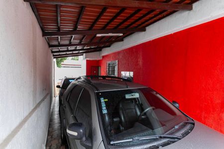 Casa à venda com 525m², 3 quartos e 4 vagas Casa à venda com 525m², 3 quartos e 4 vagasGaragem