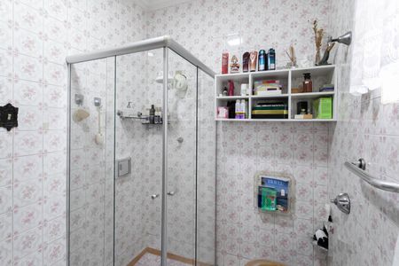 Casa à venda com 525m², 3 quartos e 4 vagas Casa à venda com 525m², 3 quartos e 4 vagasBanheiro social