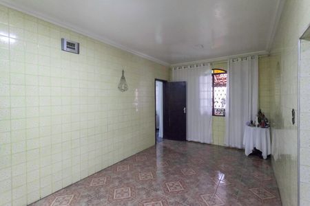 Casa à venda com 525m², 3 quartos e 4 vagas Casa à venda com 525m², 3 quartos e 4 vagasCopa