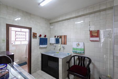 Casa à venda com 525m², 3 quartos e 4 vagas Casa à venda com 525m², 3 quartos e 4 vagasÁrea de serviço