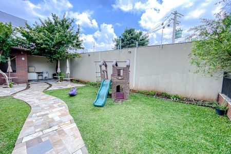 Apartamento para alugar com 40m², 1 quarto e 1 vaga Apartamento para alugar com 40m², 1 quarto e 1 vagaÁrea comum - Playground