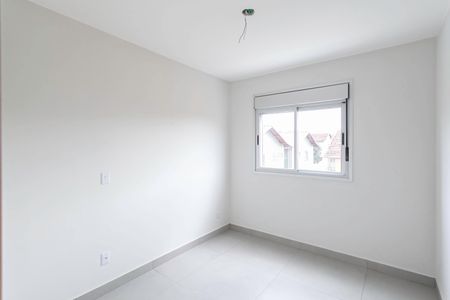 Apartamento à venda com 85m², 3 quartos e 2 vagasQuarto 2