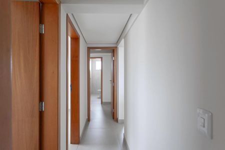 Apartamento à venda com 174m², 4 quartos e 3 vagasCorredor