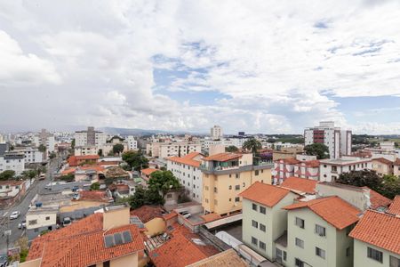 Apartamento à venda com 174m², 4 quartos e 3 vagasVista da suíte 