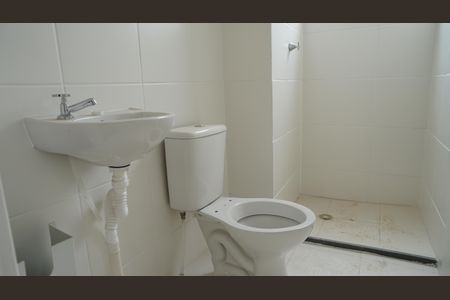 Apartamento para alugar com 44m², 2 quartos e sem vagaBanheiro