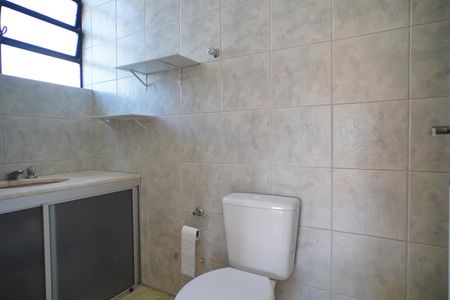 Apartamento para alugar com 105m², 3 quartos e 1 vaga Apartamento para alugar com 105m², 3 quartos e 1 vagaBanheiro suíte