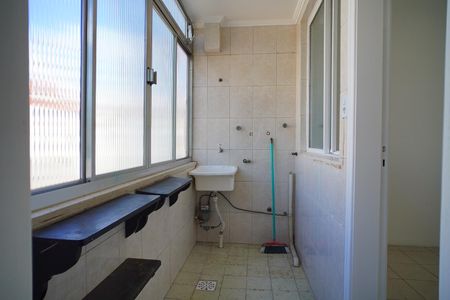 Apartamento para alugar com 105m², 3 quartos e 1 vaga Apartamento para alugar com 105m², 3 quartos e 1 vagaÁrea de serviço