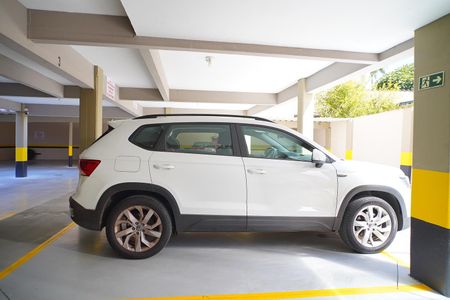 Apartamento para alugar com 105m², 3 quartos e 1 vaga Apartamento para alugar com 105m², 3 quartos e 1 vagaGaragem